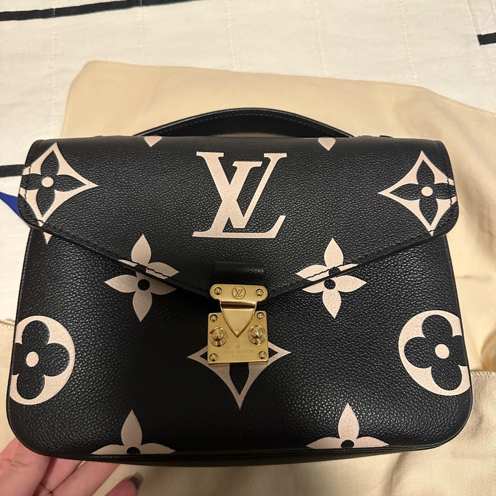 Monogram pochette Métis